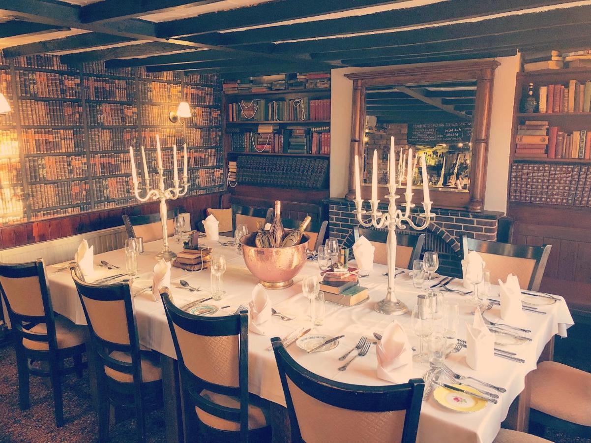 The Royal Arms Hotel Sutton Cheney Exterior foto